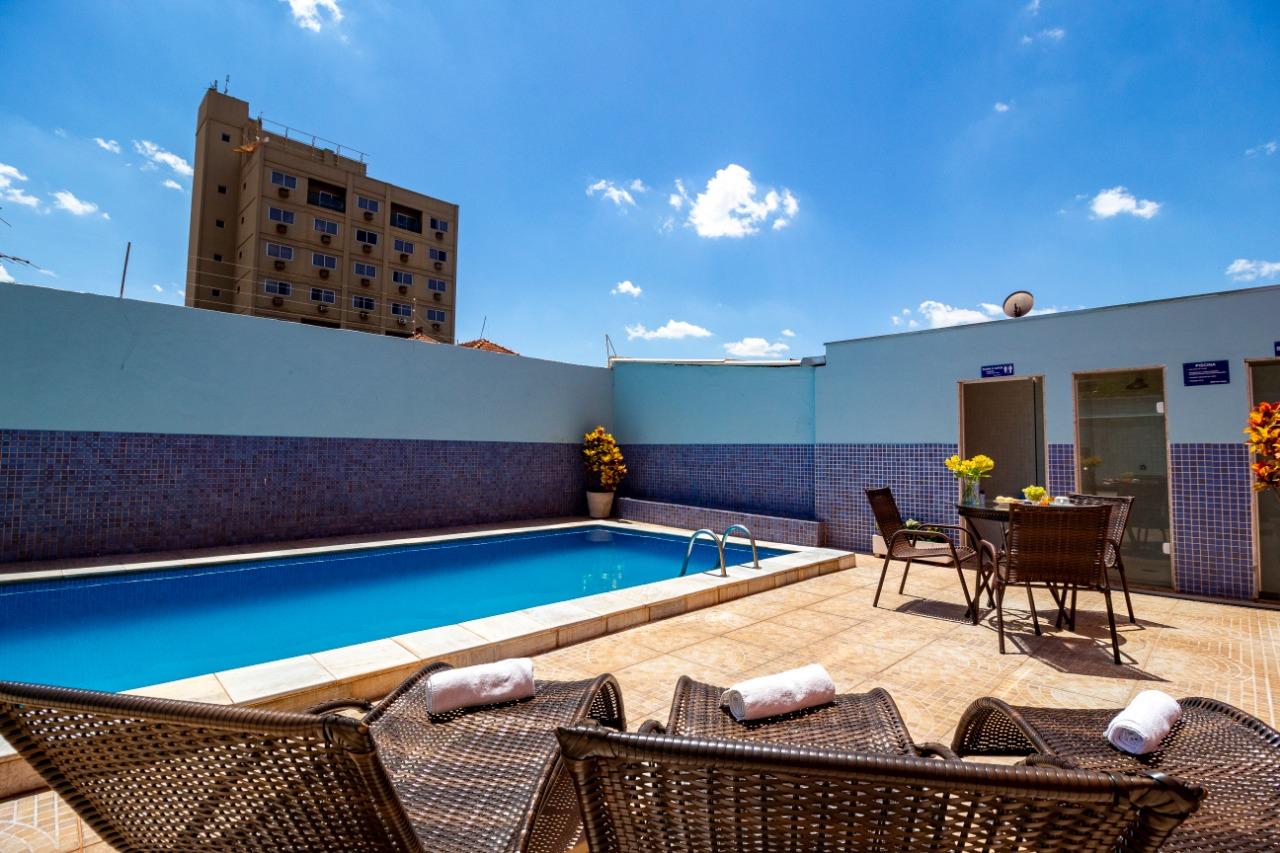 Hotel Dan Inn Barretos By Nacional Inn Exterior foto