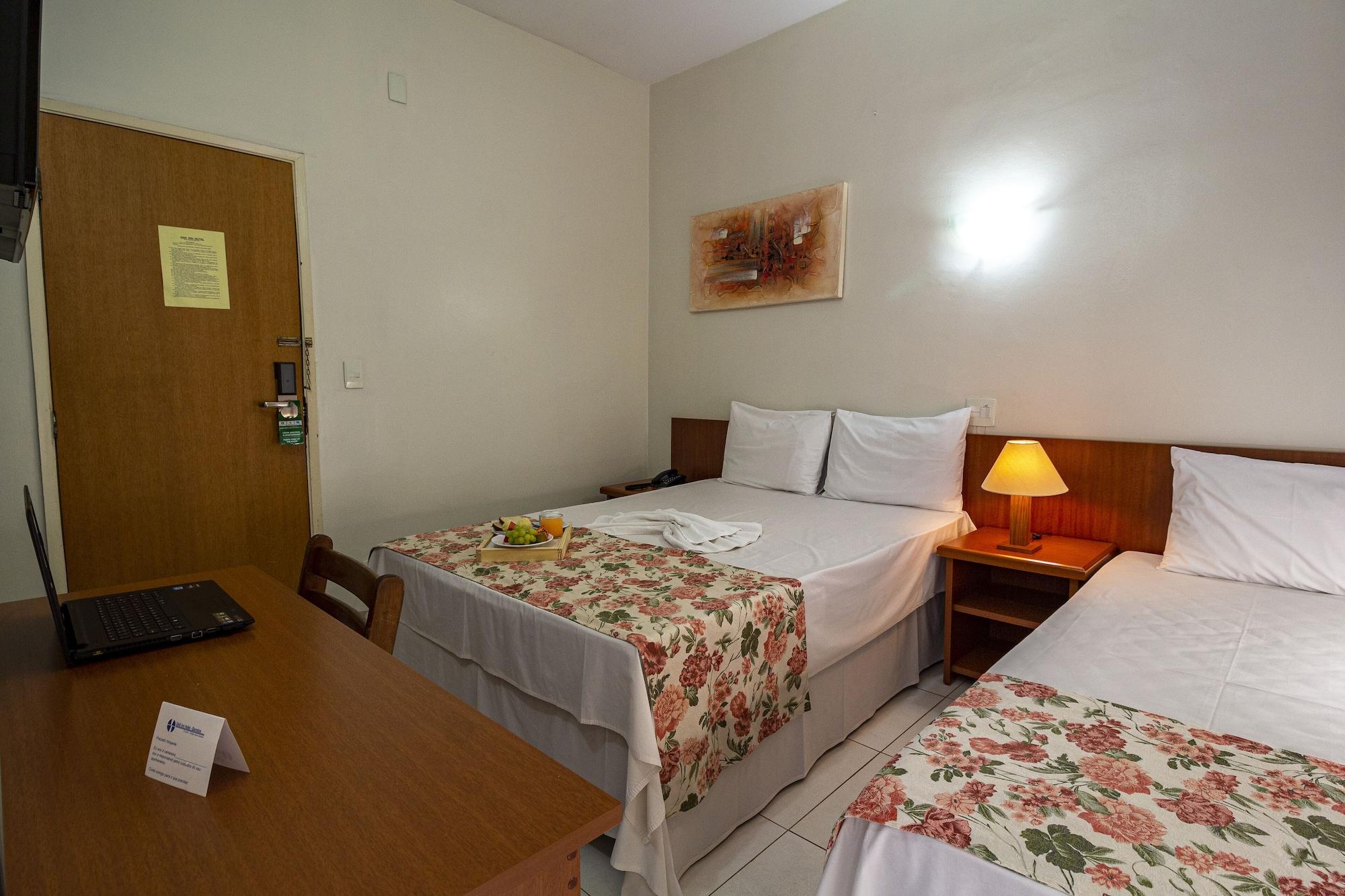 Hotel Dan Inn Barretos By Nacional Inn Exterior foto