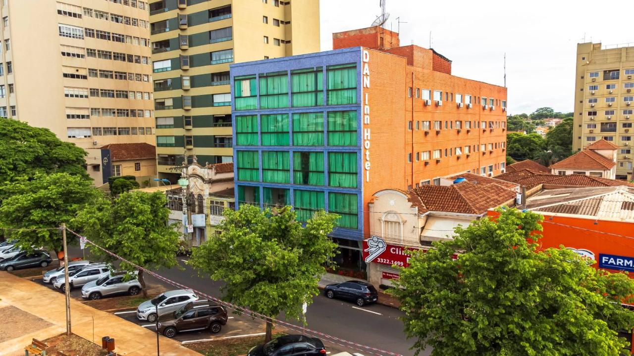 Hotel Dan Inn Barretos By Nacional Inn Exterior foto